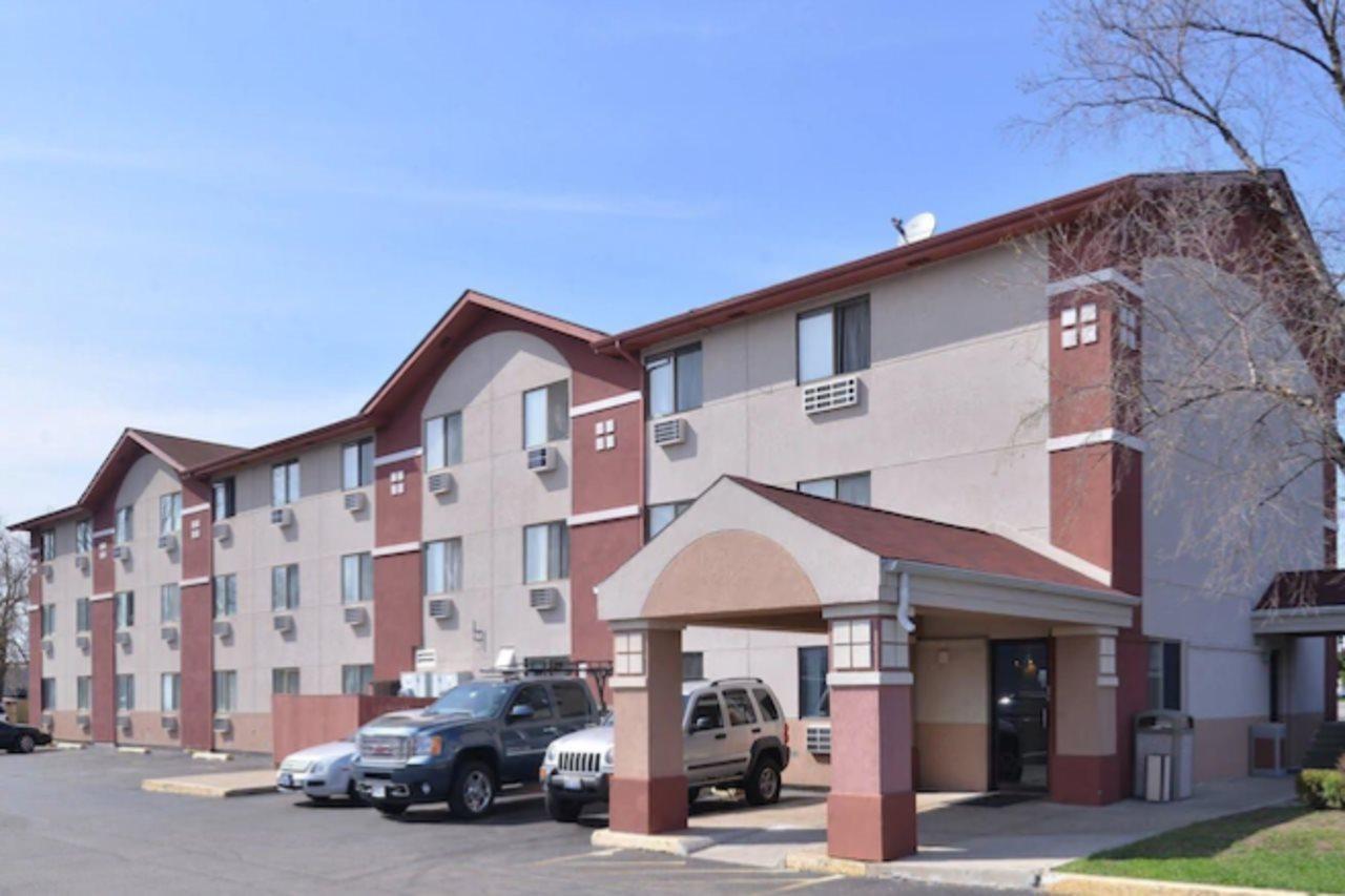Rodeway Inn Waukegan - Gurnee Ngoại thất bức ảnh